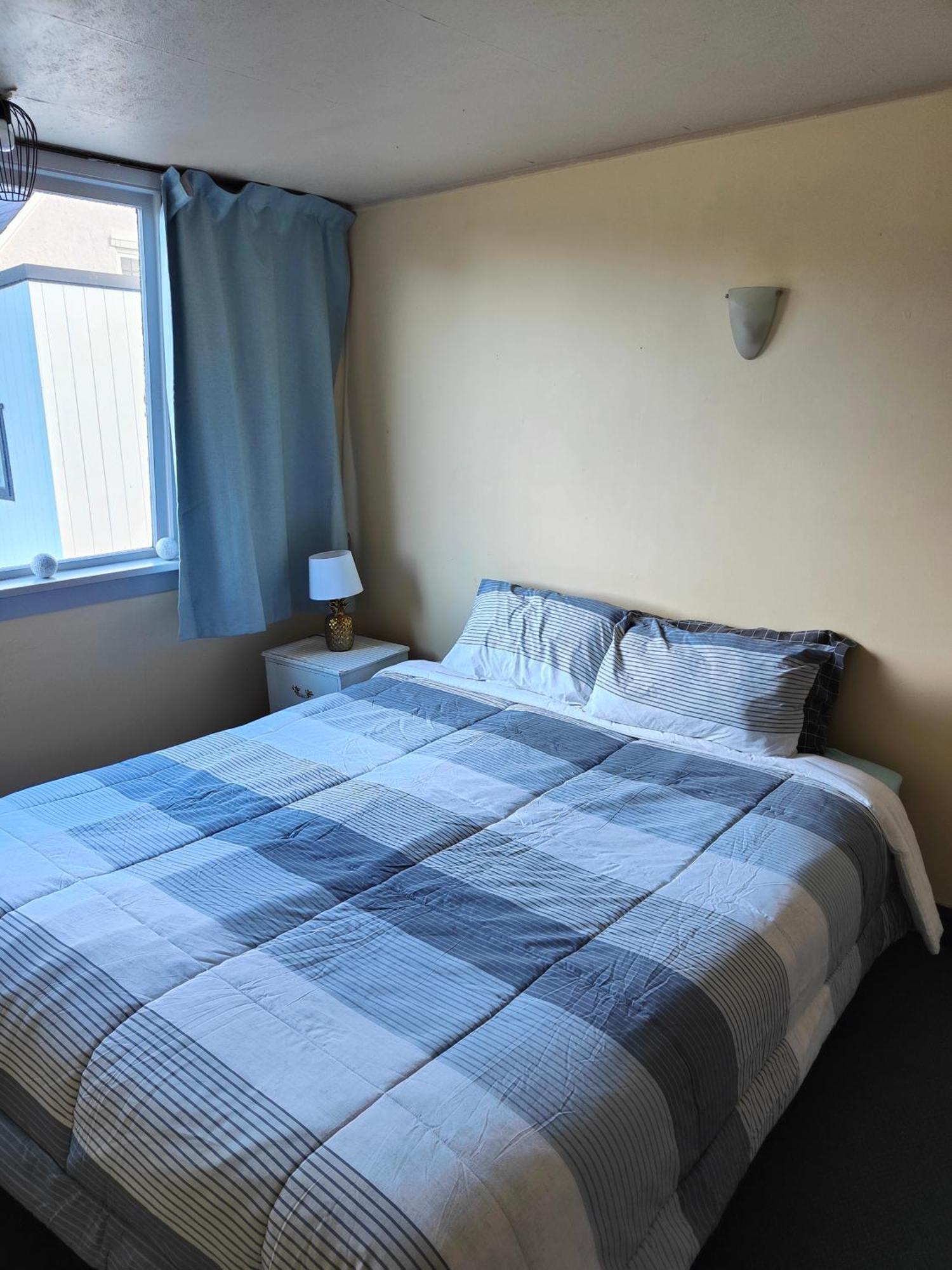 Manor House Backpackers Hostel Dunedin Exterior photo